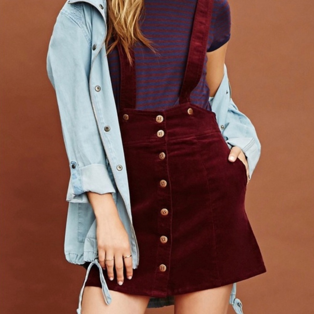 Maroon overall cord skirt